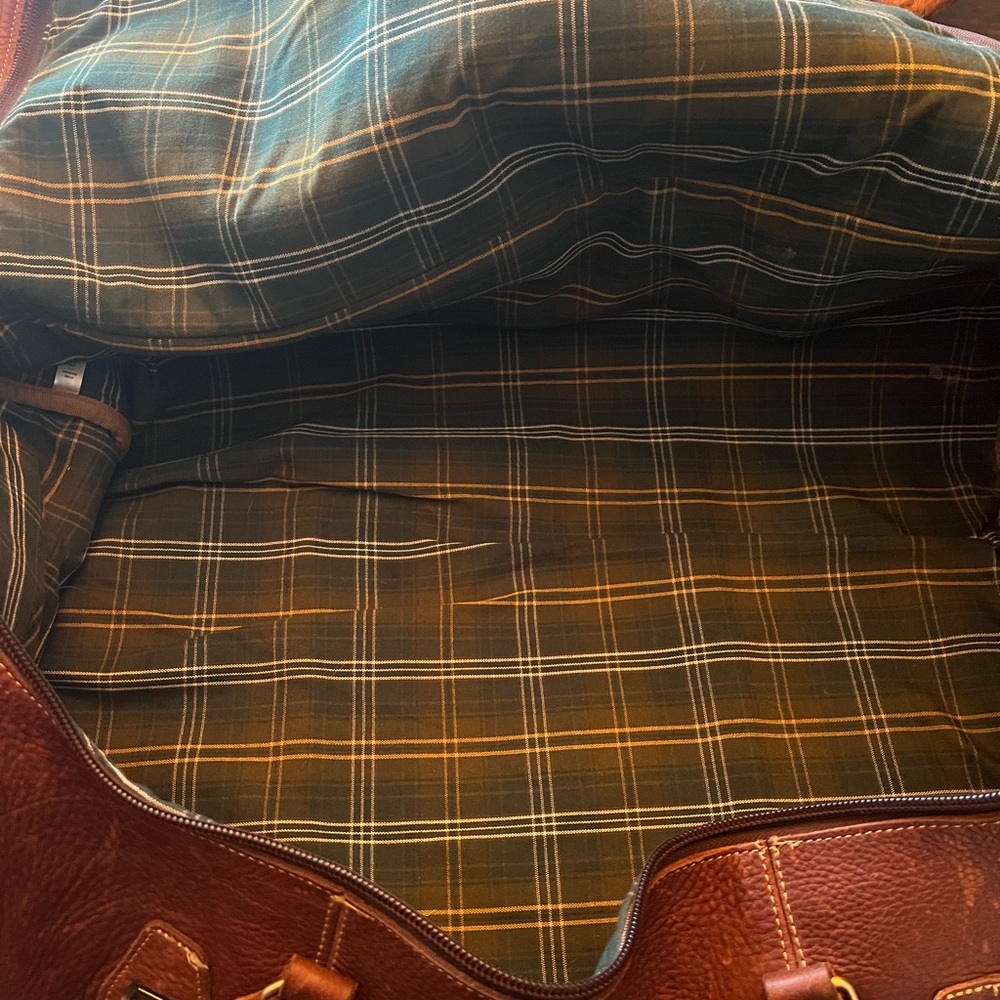 Duluth lifetime leather duffel bag - Picture 5 of 8